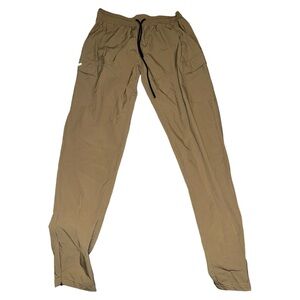 Men’s cargo drifit size medium for men